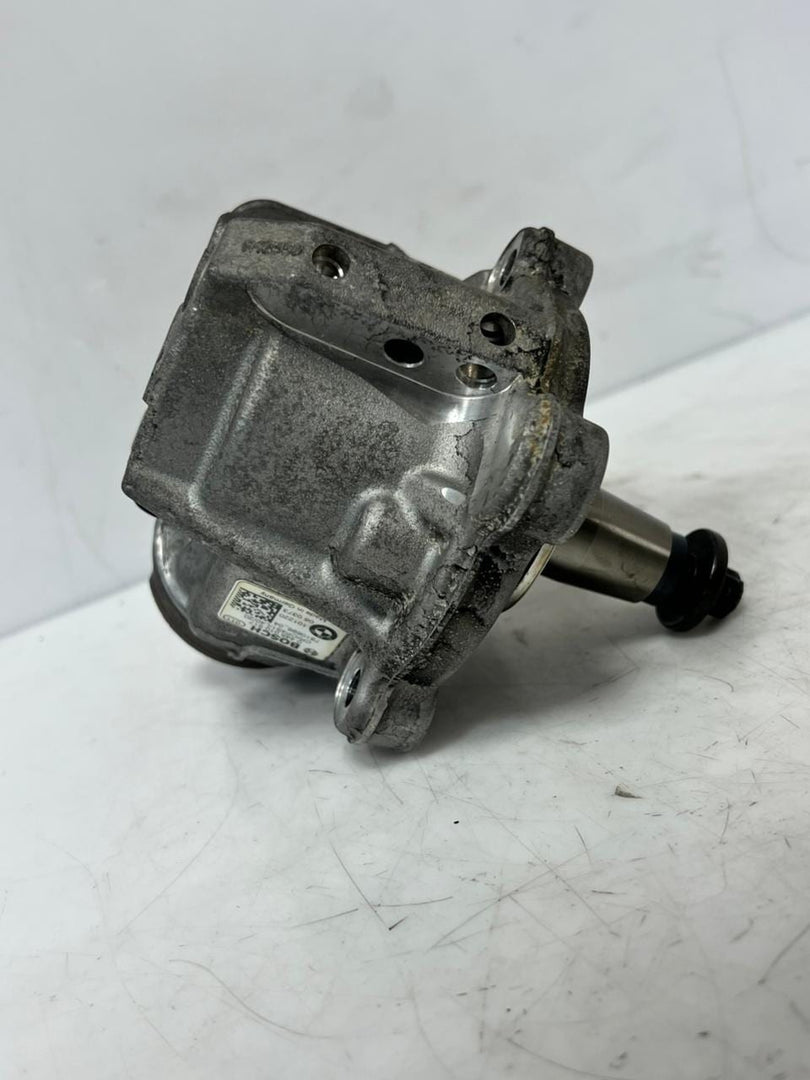 BMW 1 2 3 4 5 Series F20 F21 F30 X1 X3 E90 E92 High Pressure Fuel Pump 7810696