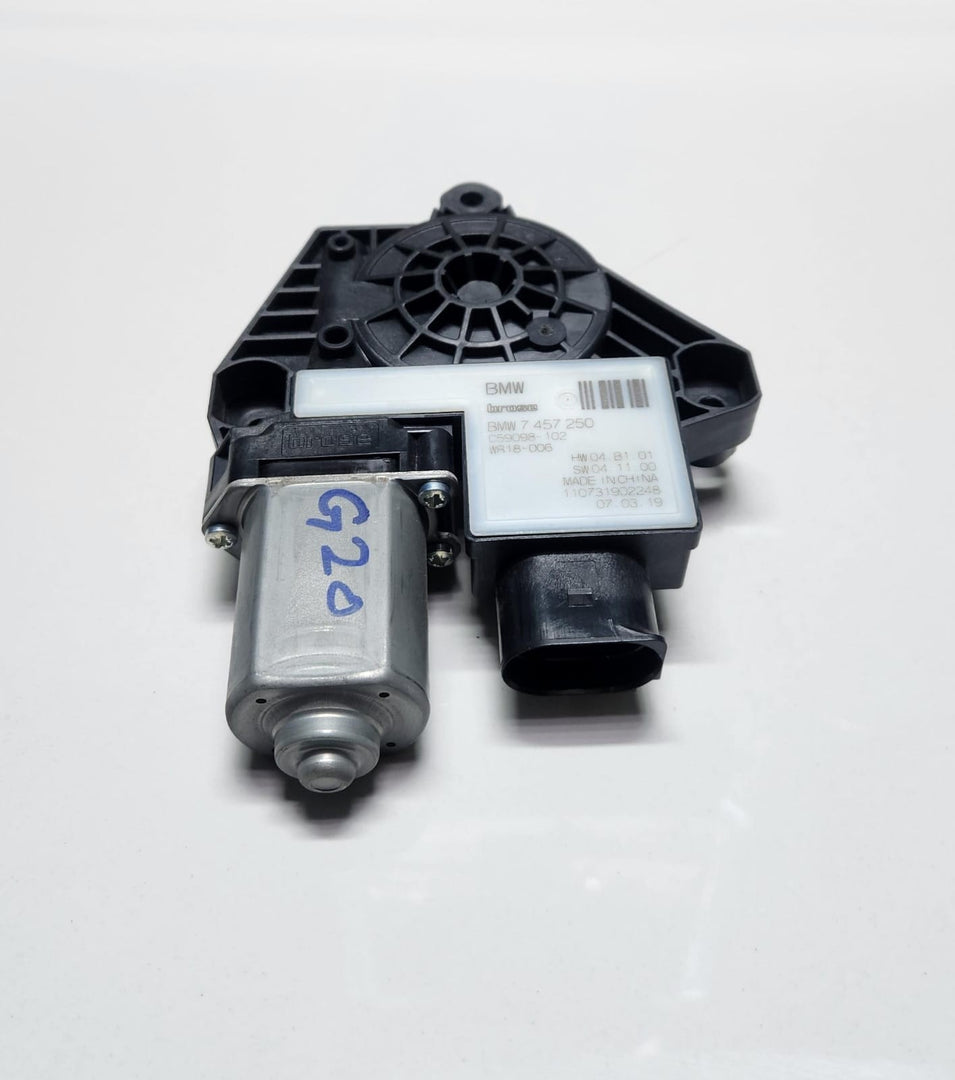 18-23 BMW X3 Front Left Window Regulator Motor 7457250 X3 G01 OEM