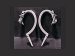 Load image into Gallery viewer, BMW 3 SERIES G20 SALOON PAIR OF REAR TAILGATE BOOT HINGES WHITE 7430640 -7430639
