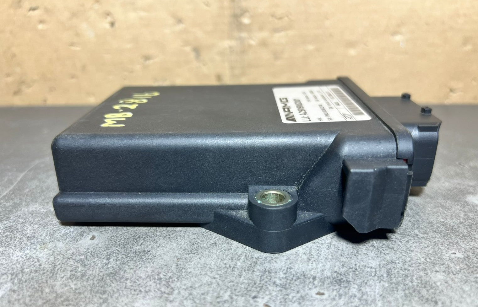 15-20 Mercedes W205 C63 AMG Differential Lock Control Module A2909002801 OEM