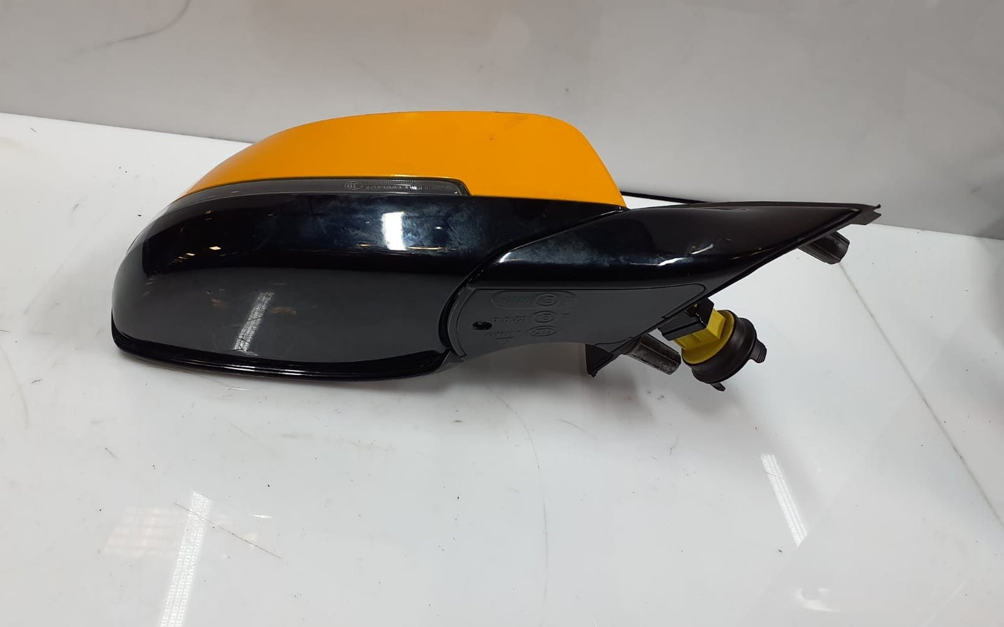 OEM BMW 5 Series F10 LCI Right Side Wing Mirror LCI 021016 A046412 RHD