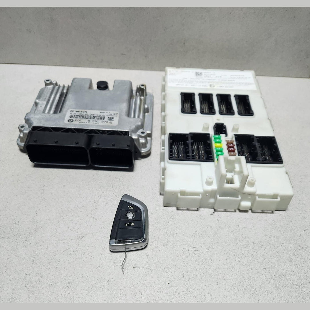 2015-2020 BMW X1 Engine Control Unit 8591073 320d and X1 2.0D F48