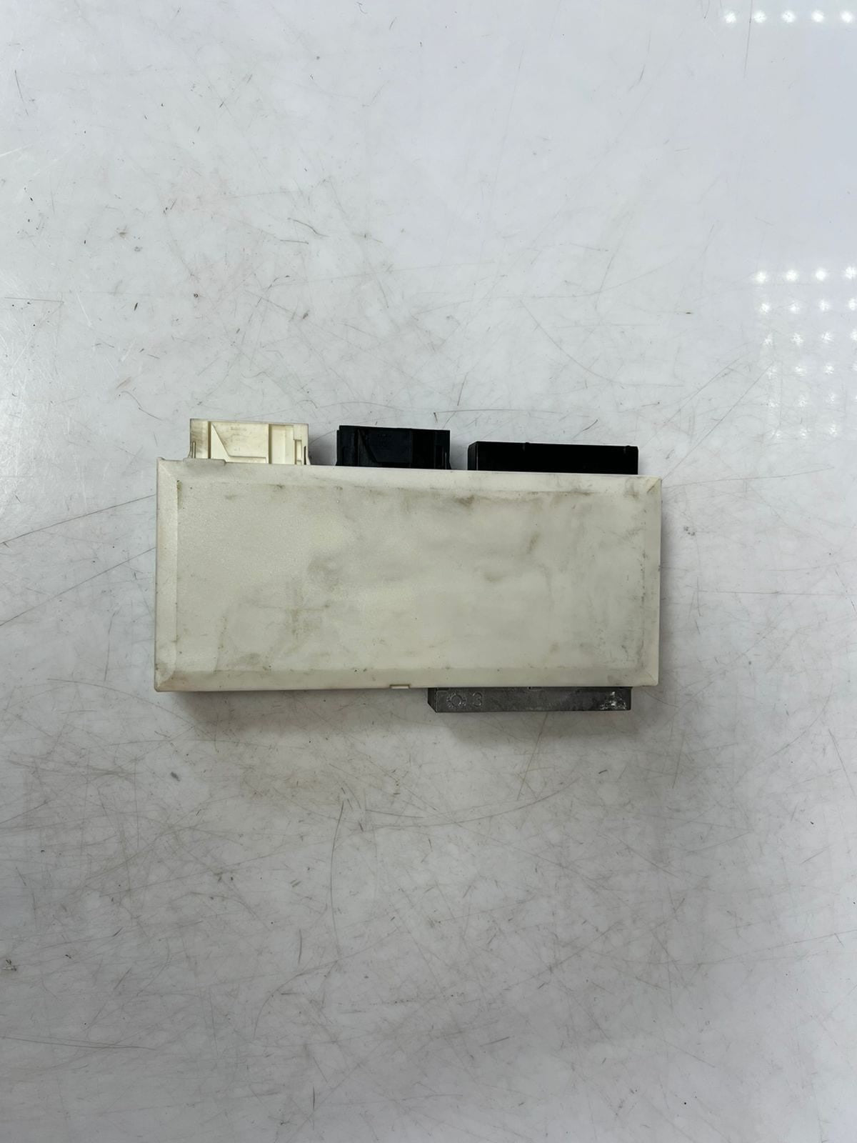 BMW 5 Series E39 Body Control Module BCM 8378634 OEM