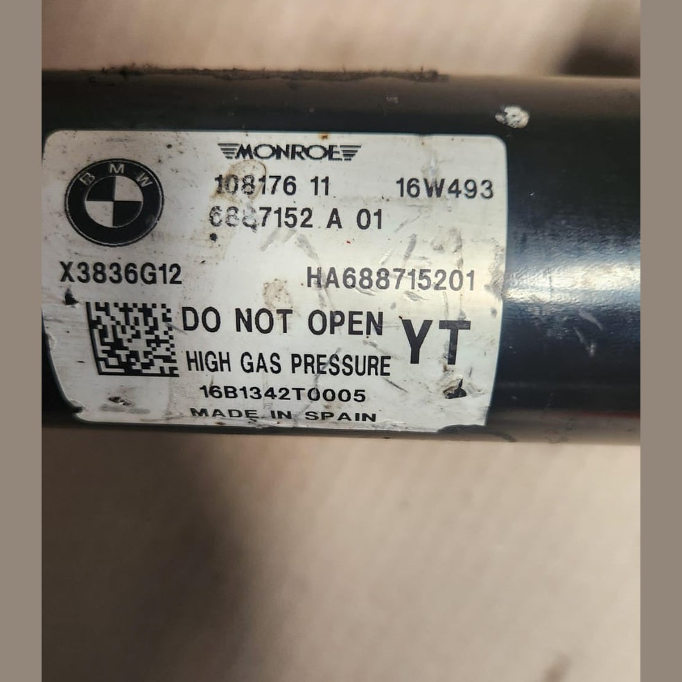 2018-2024 BMW X3 Rear Shock Absorber 6887152 X3 G01 and X4 G02 REAR RIGHT