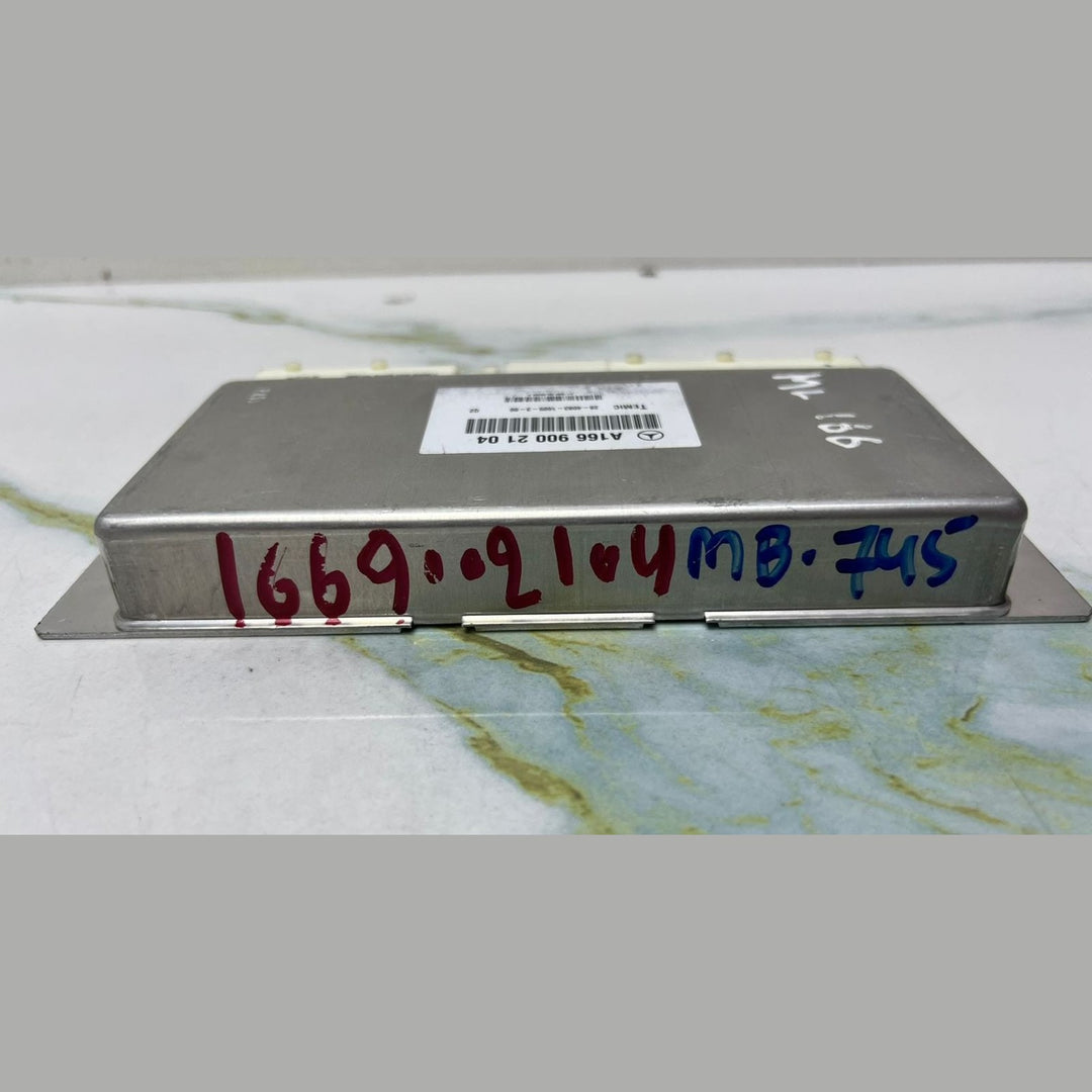 2012-2015 Mercedes-Benz ML63 AMG Left Front Seat Control Module A1669002104 W166