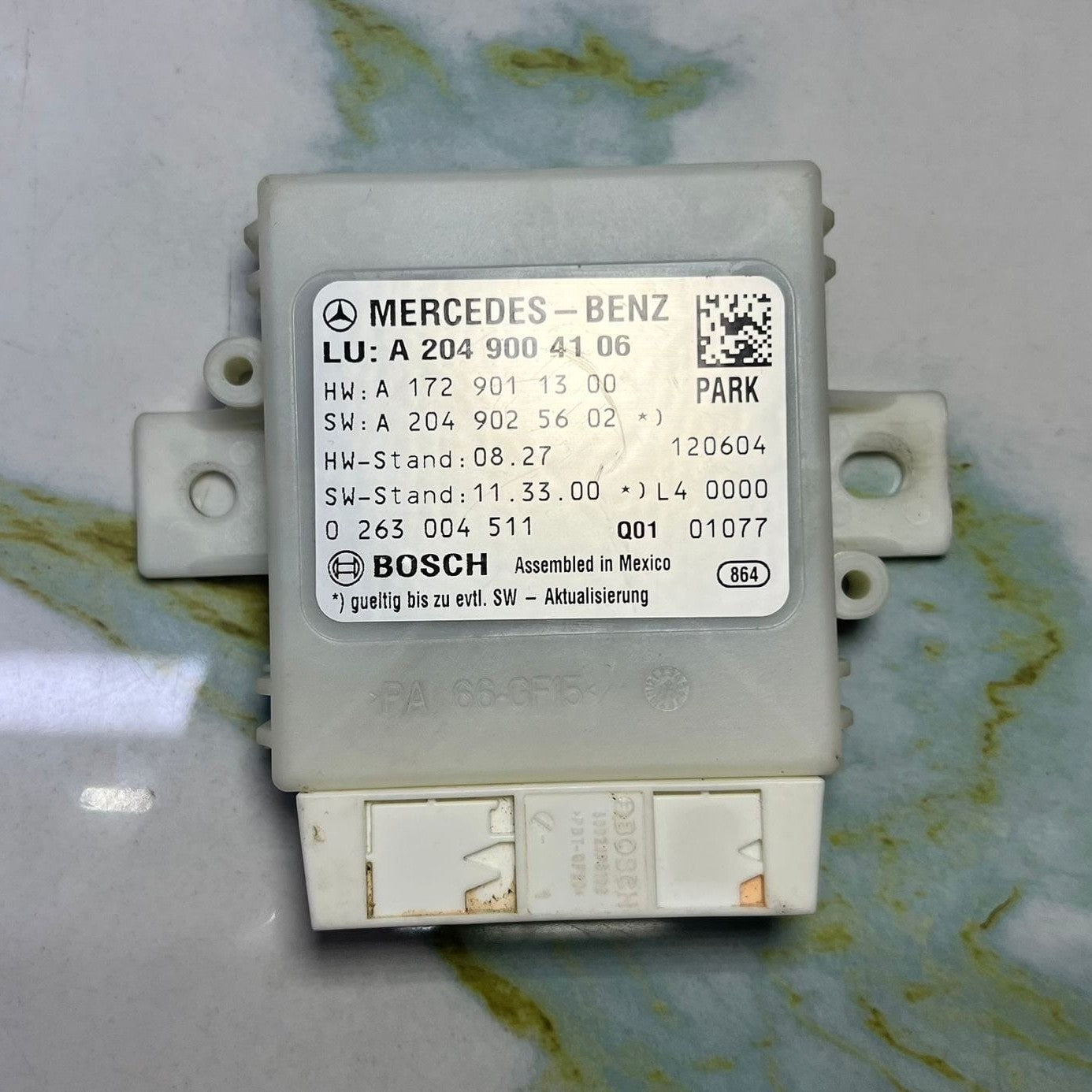 Mercedes Parking Distance Control Module A2049004106 C-Class W204