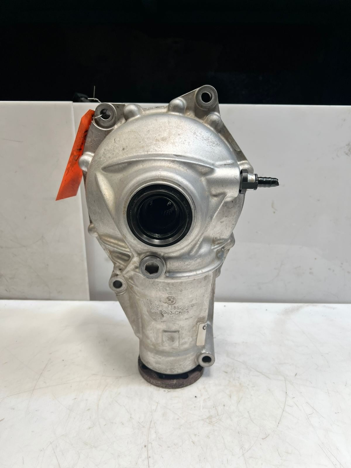 BMW E70 X5M and E71 X6M 4.4 V8 Front Differential Carrier 3.91 Ratio 7602072 OEM