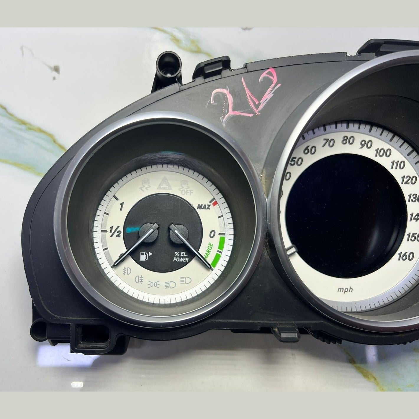 10-14 Mercedes W212 E-Class Hybrid  Instrument Cluster Speedometer A212 9001625