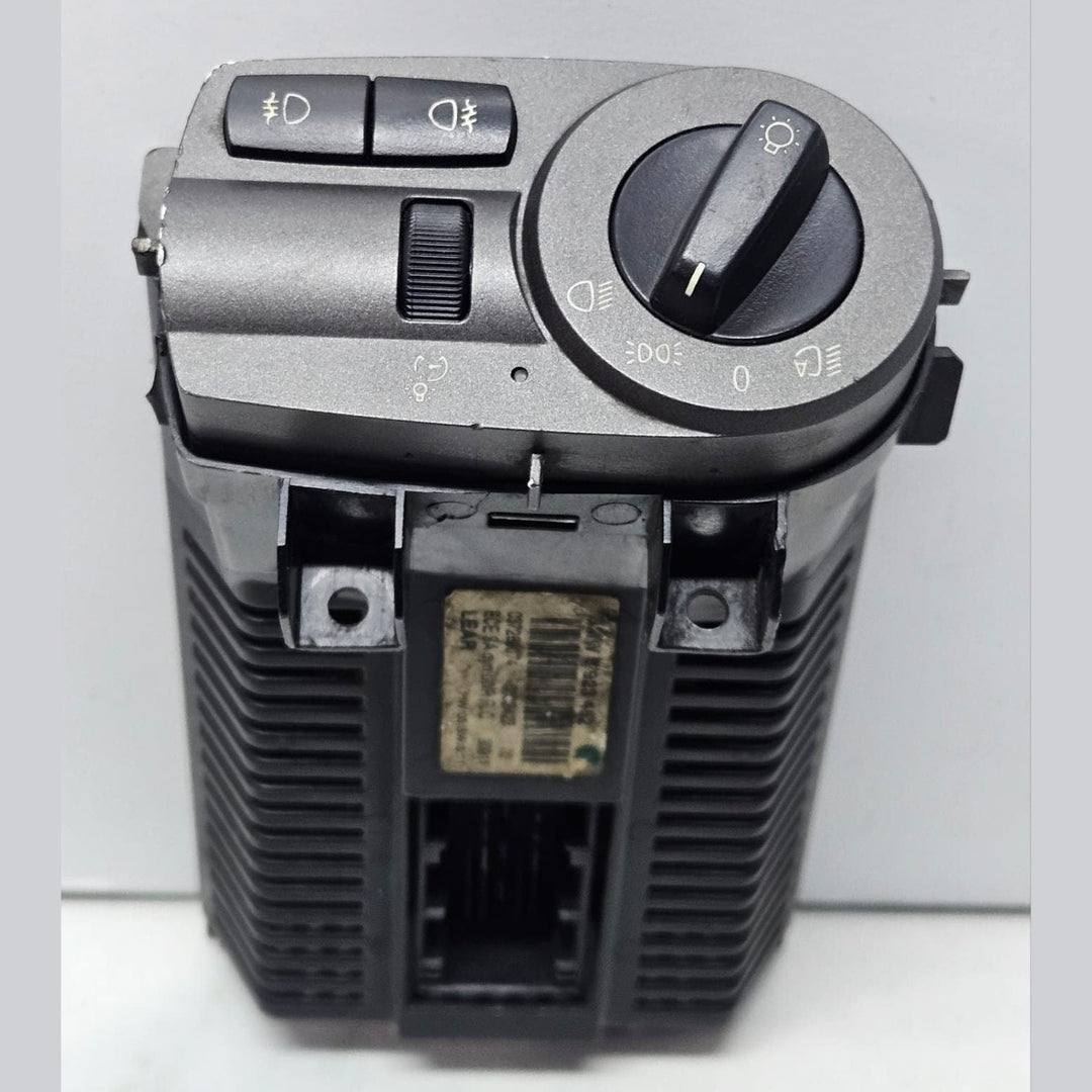 2003-2008 BMW Z4 Auto Headlight Switch 6923452 OEM
