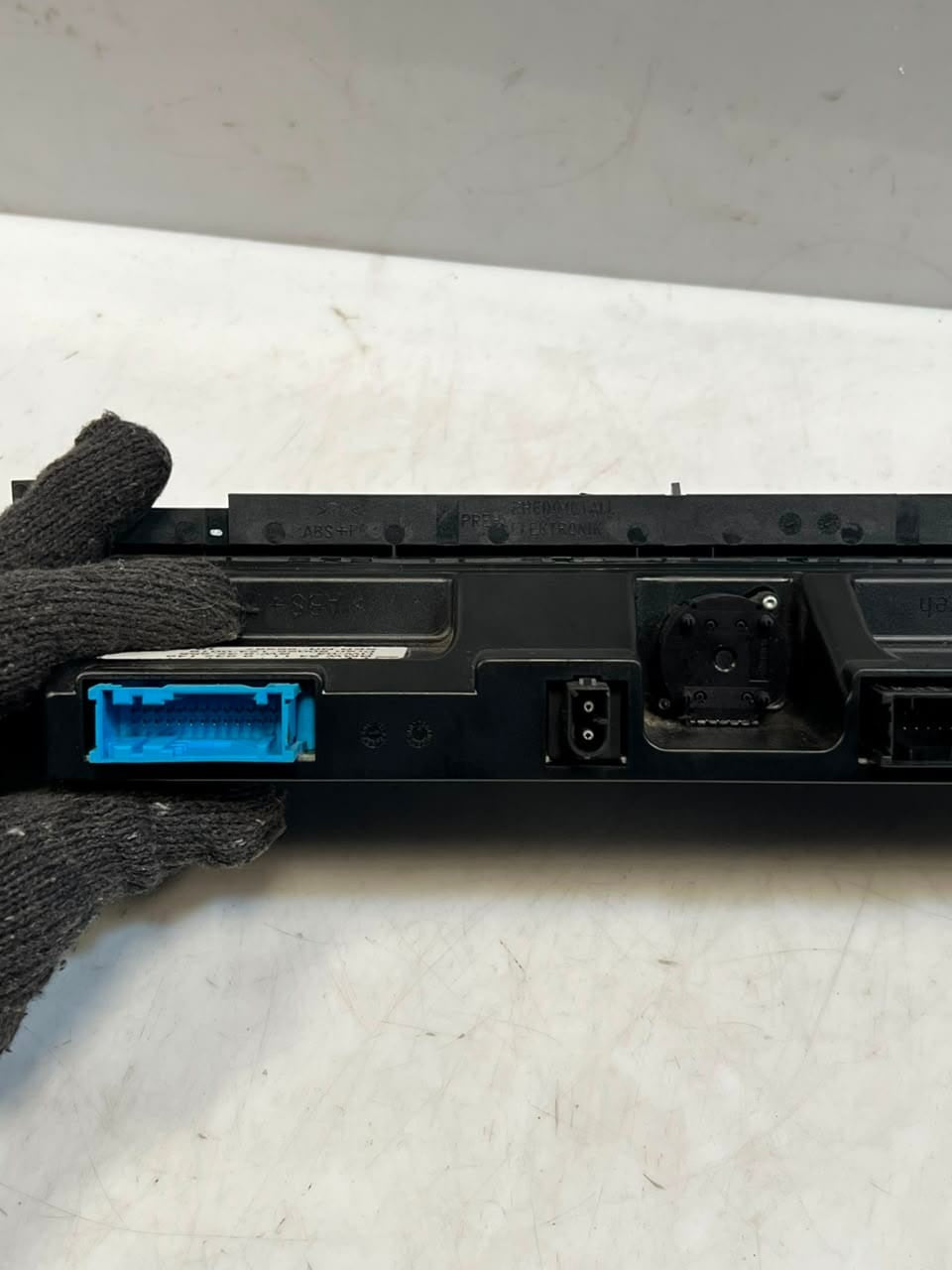 2003 BMW 745i E65 E66 E67 AIR CONDITIONING Climate Control Unit 6932149 OEM
