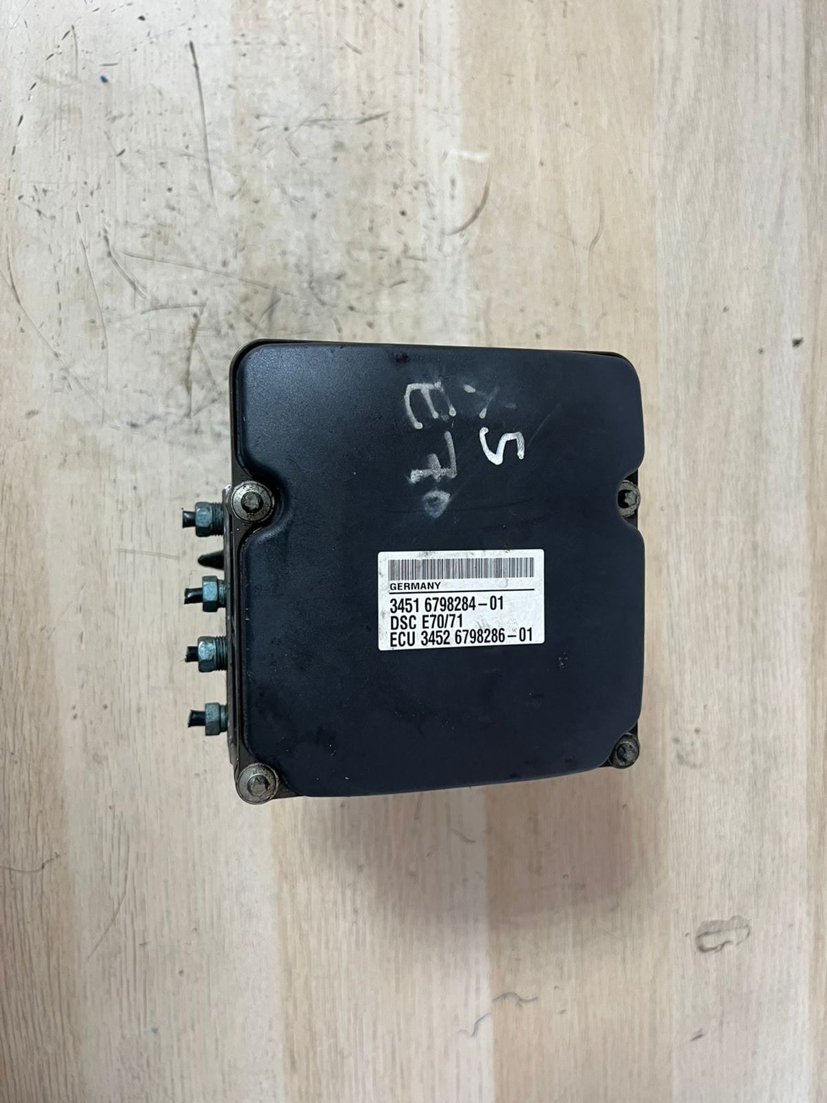 2007-2014 BMW X5 ABS Anti Lock Brake Pump Control Module 6798284