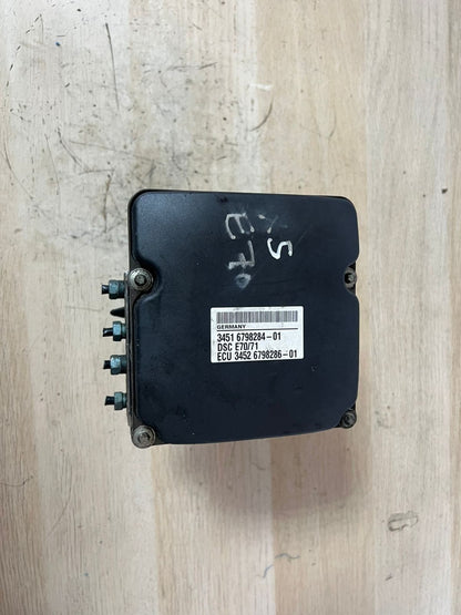 2007-2014 BMW X5 ABS Anti Lock Brake Pump Control Module 6798284