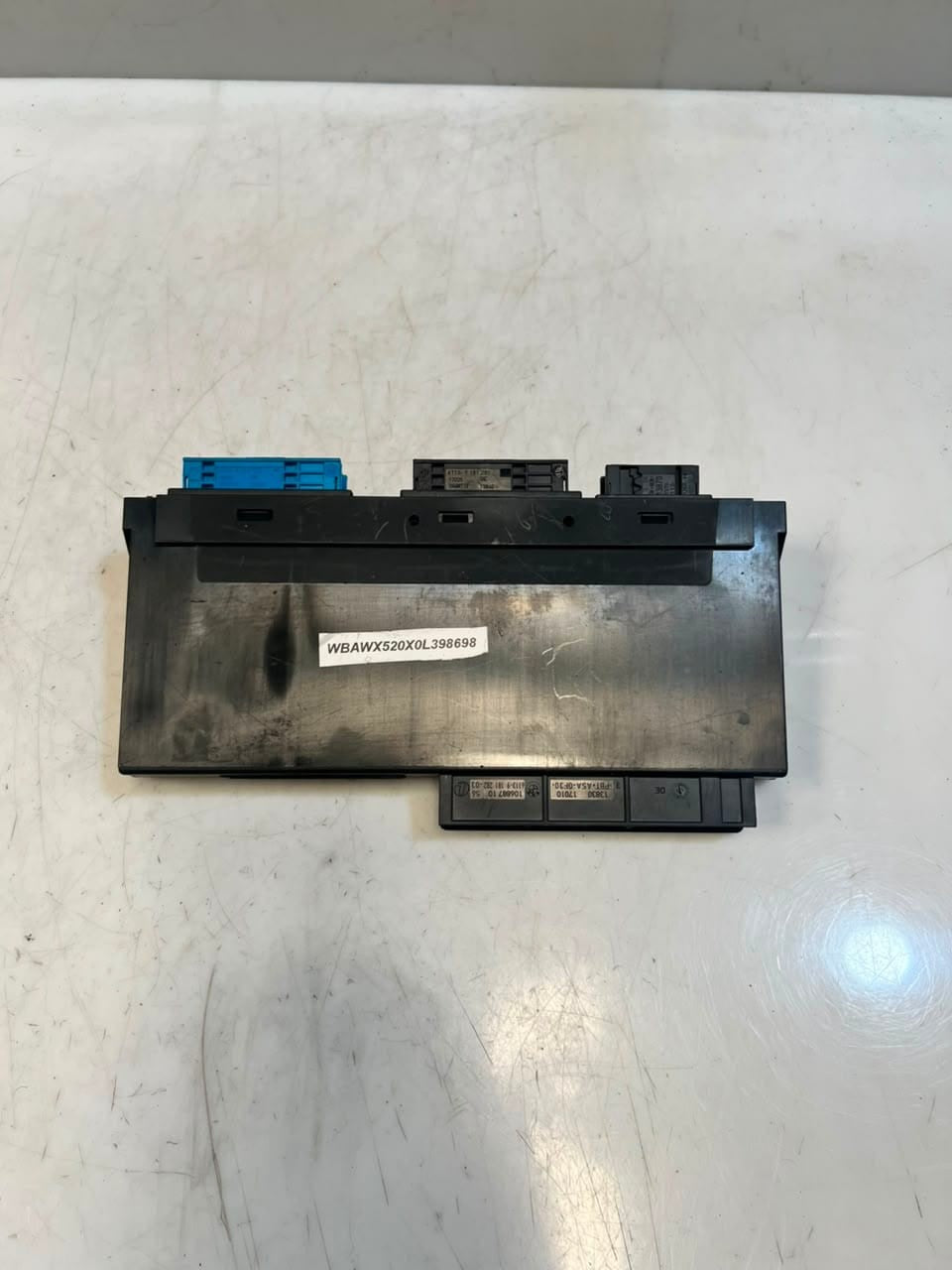 2010-2017 BMW X3 F25 Comfort Control Unit Body Module Junction Box 9267537