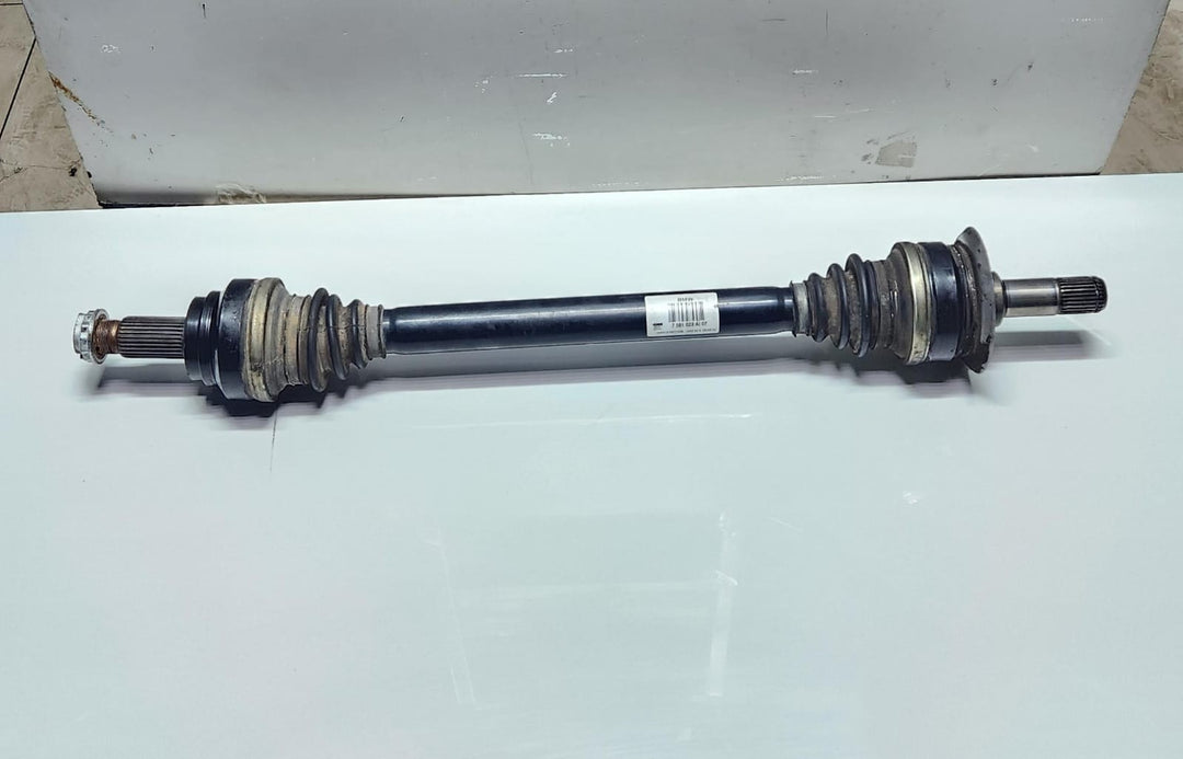 2011-2016 BMW 535i Rear Axle Shaft 7581023 F10 F11 535i and 5 GT F07 OEM
