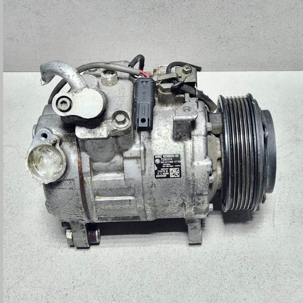 2014-2016 BMW 228i Air Conditioning Compressor 9330825 2 Series F22 F23