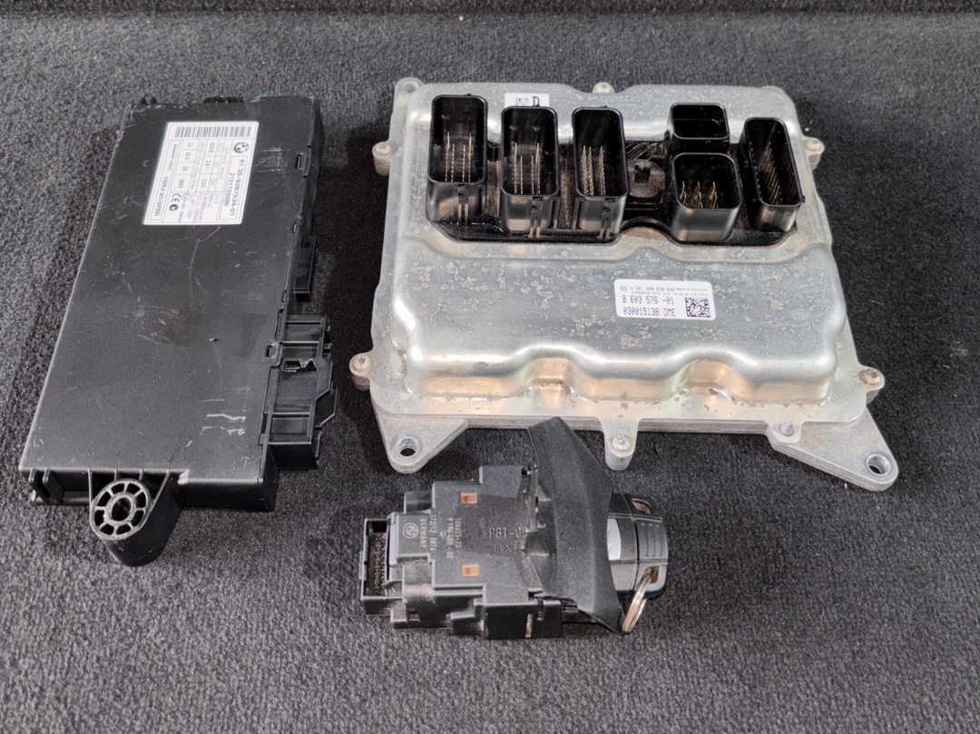 BMW Z4 X1 20I N20 E84 MOTORSTEUERGERÄT ECU KIT DME CAS3 + SCHLÜSSEL...