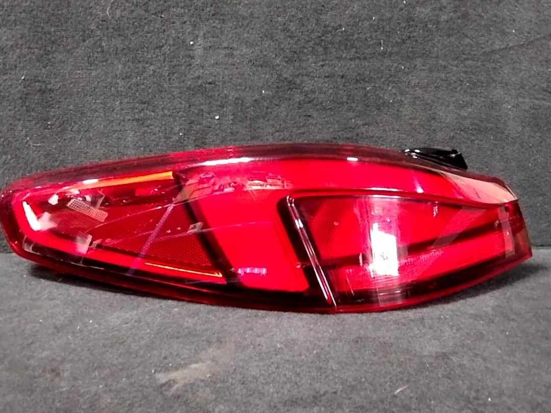 2020-2024 BMW 228I Gran Coupe F44 Rear left outer tail light lamp OEM 7465467