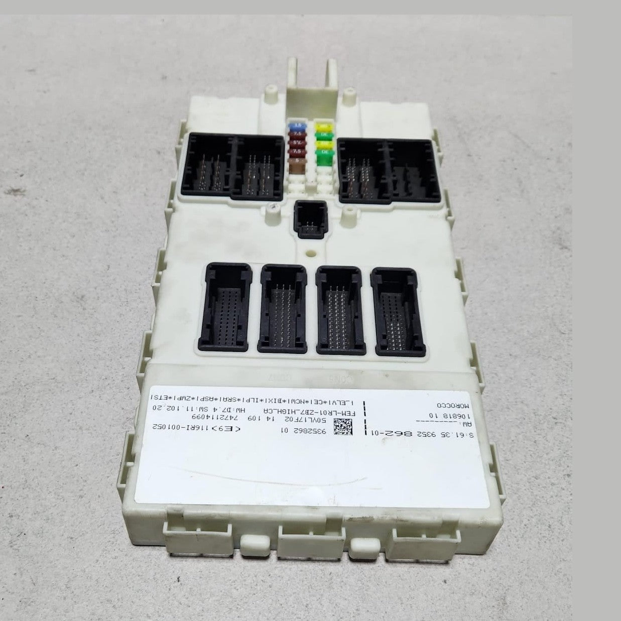 2014-2016 BMW F30 F31 335xi, 435i, 228 Body Control Module 9352862 OEM