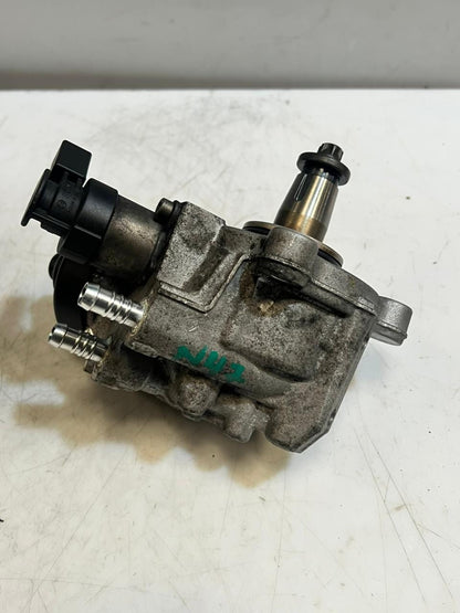 BMW 1 Series F20 F21 1.6 diesel High Pressure Fuel Injection Pump 8515058 OEM