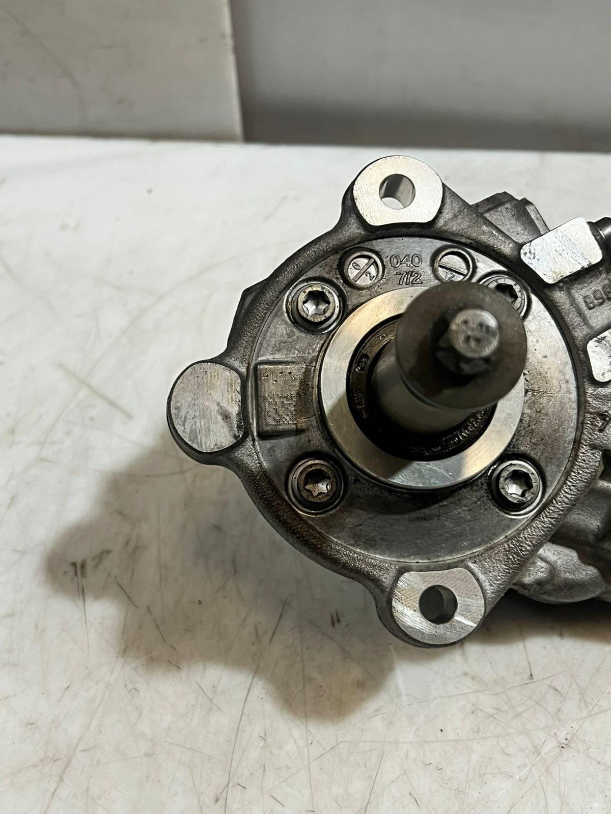 BMW  F10 F20 F21 F30 N47S1 High Pressure Fuel Injection Pump 7823456 0445010528