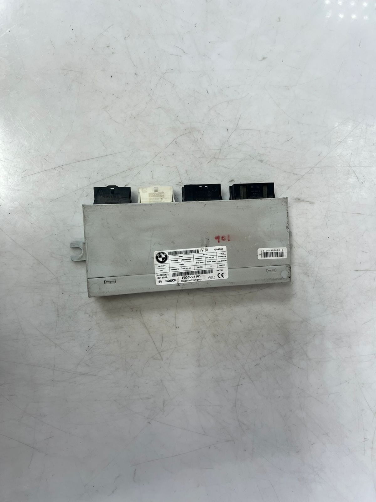 BMW F11 5 Series Tailgate Control Unit 7304901 OEM