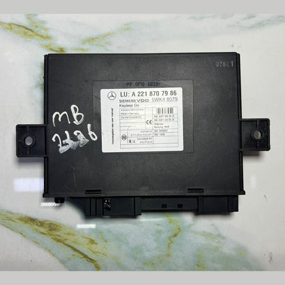Mercedes Keyless Go Control Module A2218707986 S-Class W221