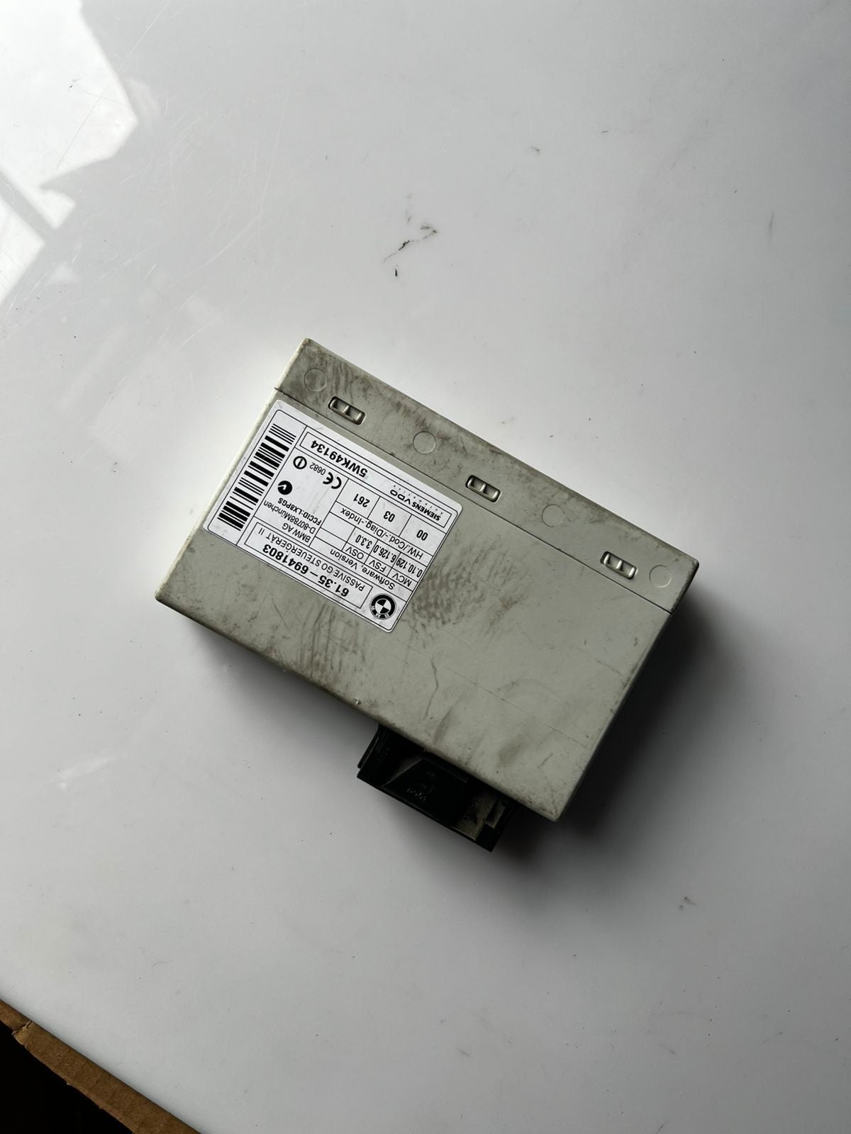 BMW 2006-2008 BMW 750i Passive Go Control Module 6941803 7 Series E65 E66 E67 75