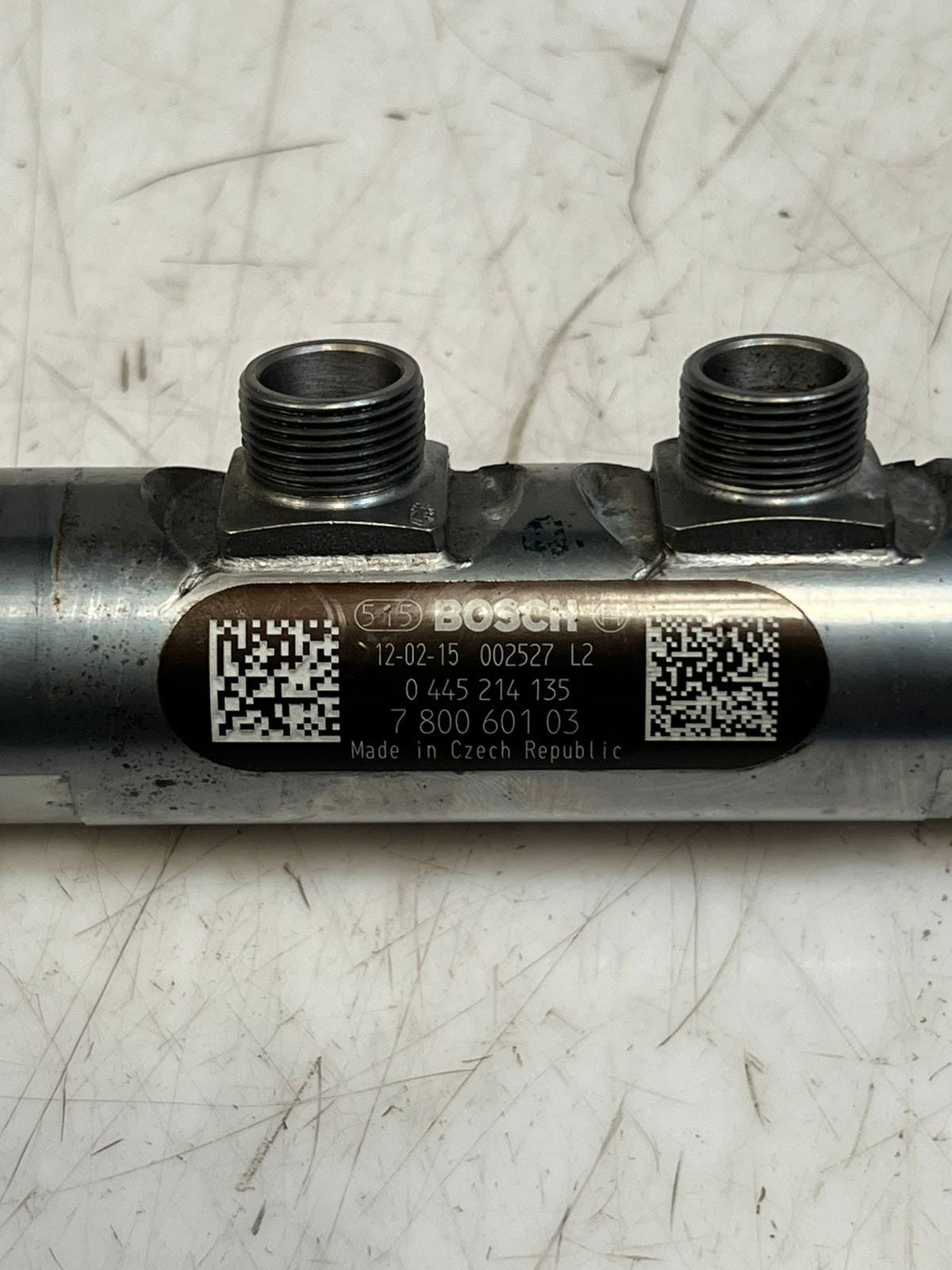 BMW 3 Series F30 F31 F35 320d 328d DIESEL Fuel Injection Rail 7800601 OEM