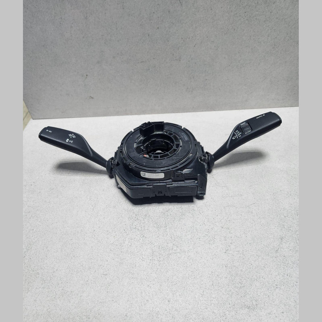 2015-2019 BMW X6 Switch Cluster Steering Column 9330558 F16 X6 F26 X4 F86 X6M