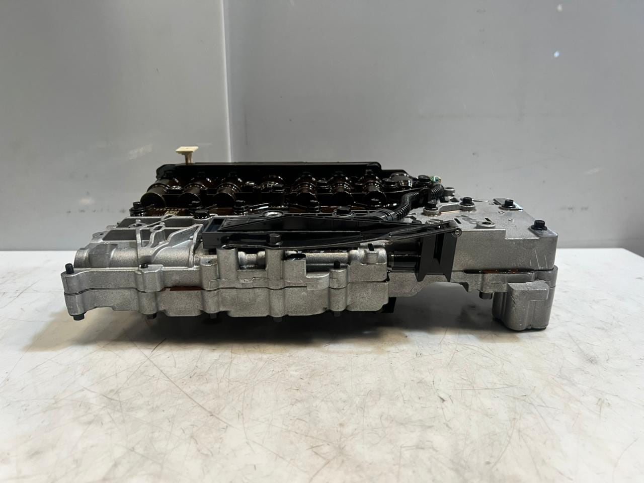 BMW 328xi E90 E83 GL45 GM Transmission Control VALVE BODY Module 24243598 OEM