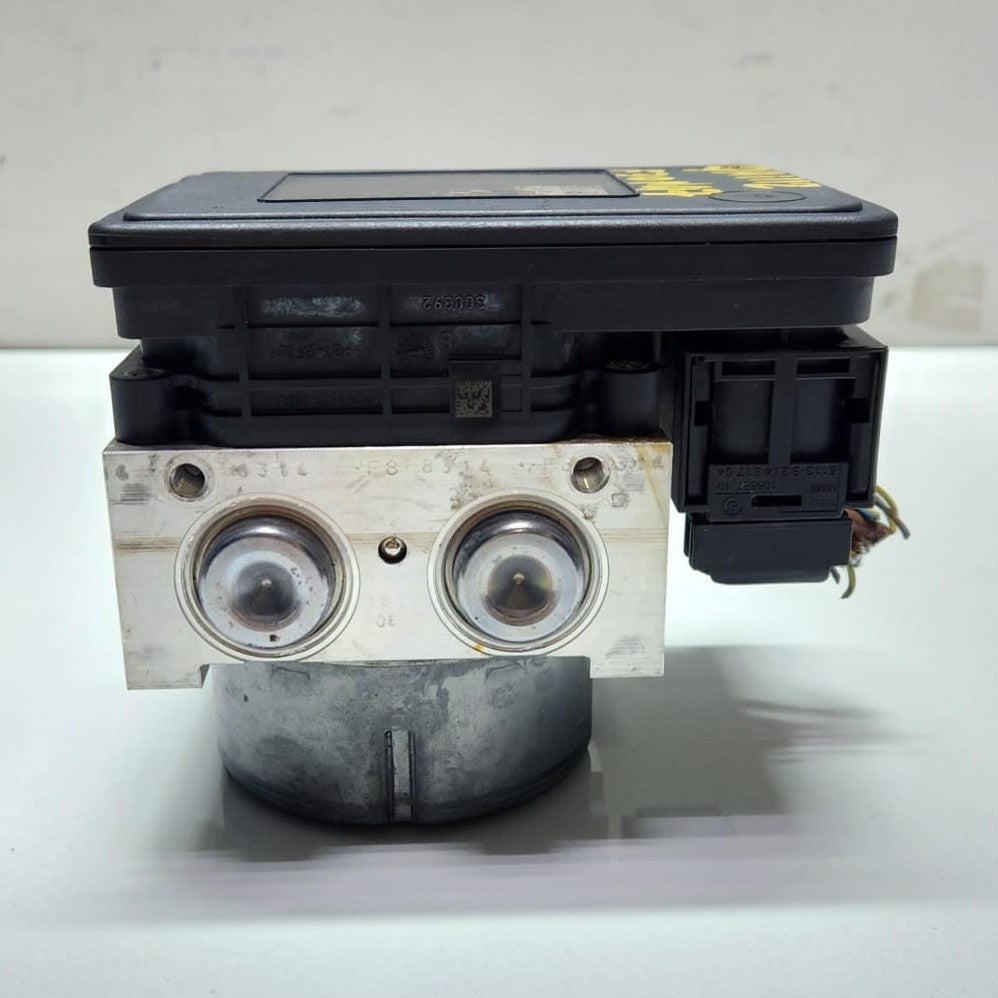 2014-2018 BMW 320i ABS Pump Control Unit 6868319 1 Series OEM