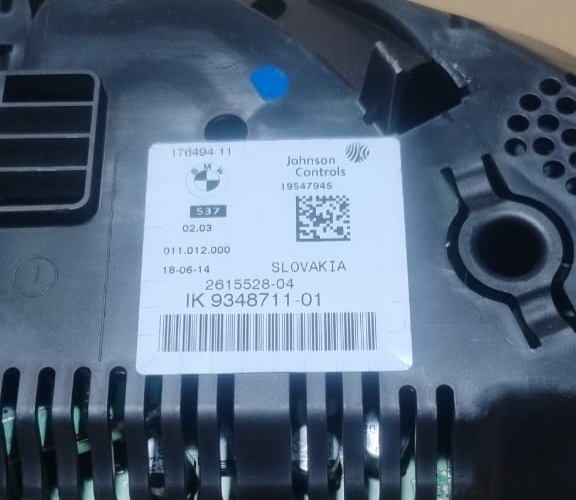 BMW 5 F10 F11 F18 X3 F25 X4 F26 X5 F15 SPEEDOMETER OEM -  9348711