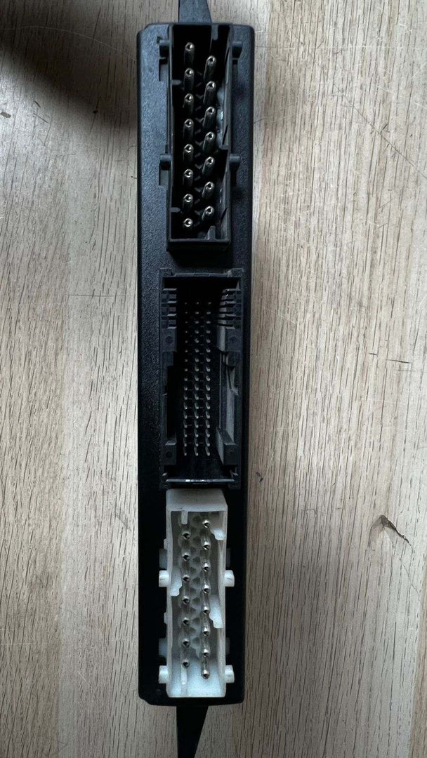 2000-2003 BMW M5 Lighting Control Module 6961141  E38 E39 E53 X5 M5 models