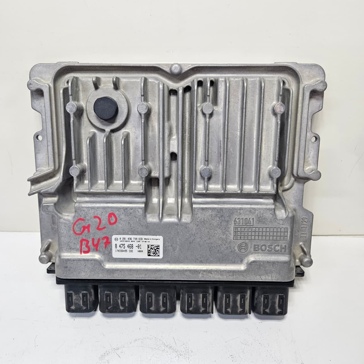 OEM BMW 3 Series G20 320d 2.0 B47 Diesel Engine Control Unit Bosch 8475468 OEM