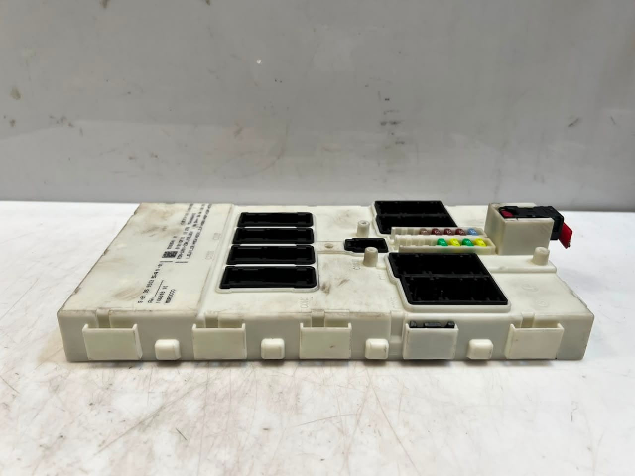 BMW F20 F21 F22 F30 F31 F32 F36 Front Electronic Module FEM 9303541 RHD OEM