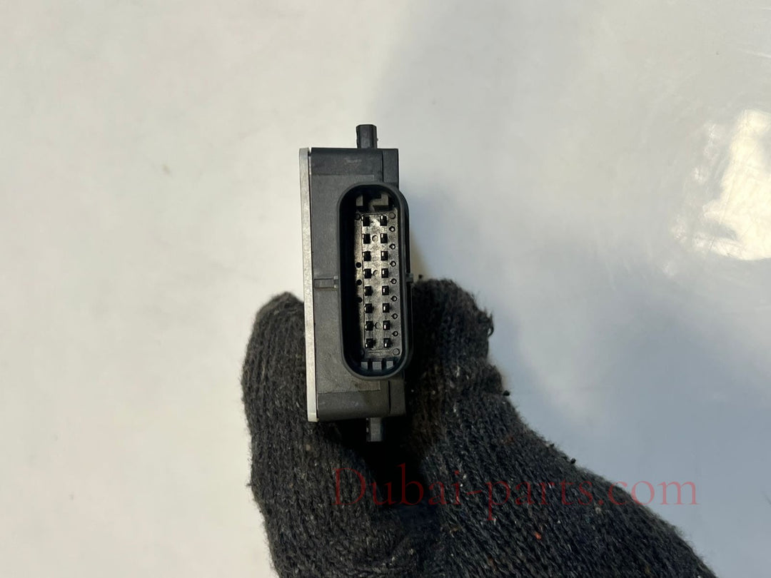 BMW G11 G12 740i G30 750i Blind Spot Radar Sensor Control Module 6877835 OEM