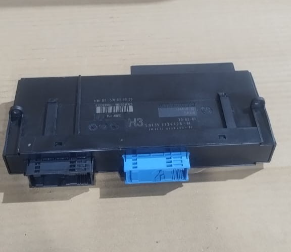 BMW 3 E90 E91 DMP1863 COMFORT CONVENIENCE BODY MODULE 9134476