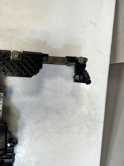 2007-2012 BMW 7 Series F01 F02 F03 750i Transmission Control Module 0260550027