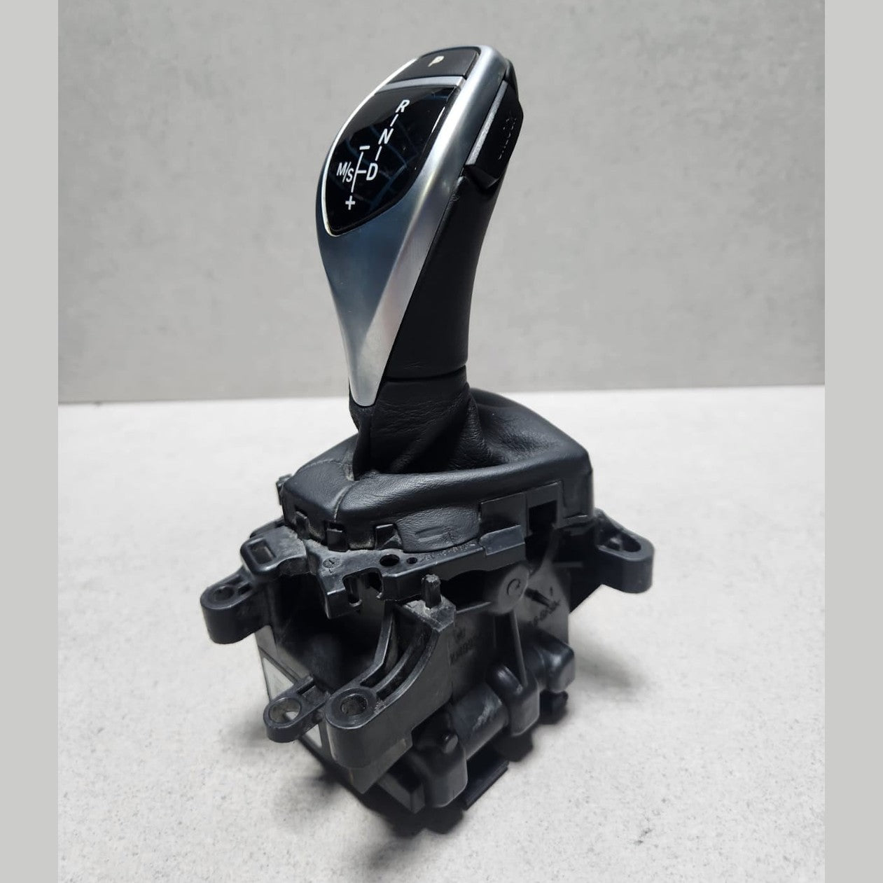 BMW Gear Selector Switch 9291521 3-Series F30 F31 320i 328i 335i RHD