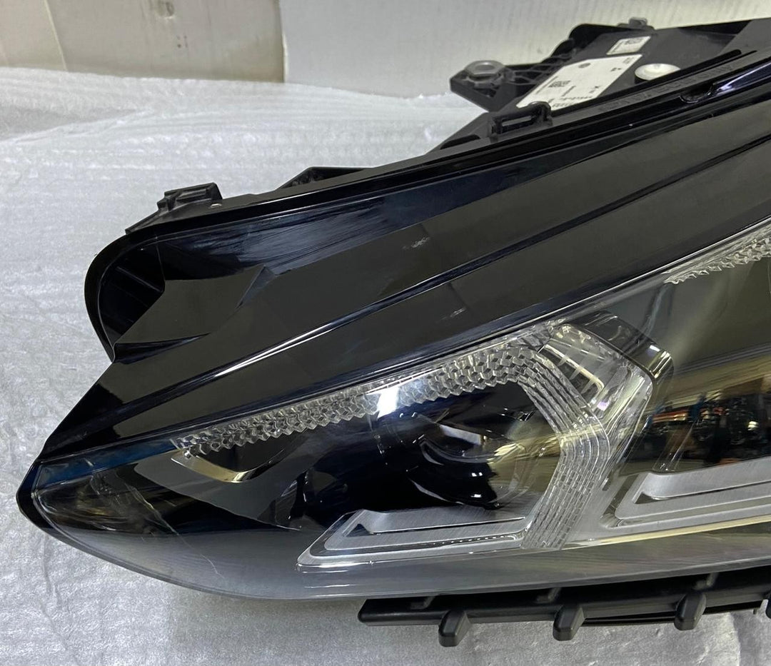 OEM BMW X1 U11 HEADLIGHT FRONT LEFT SIDE ECE MODEL 5A9A233 LHD NO MODULE