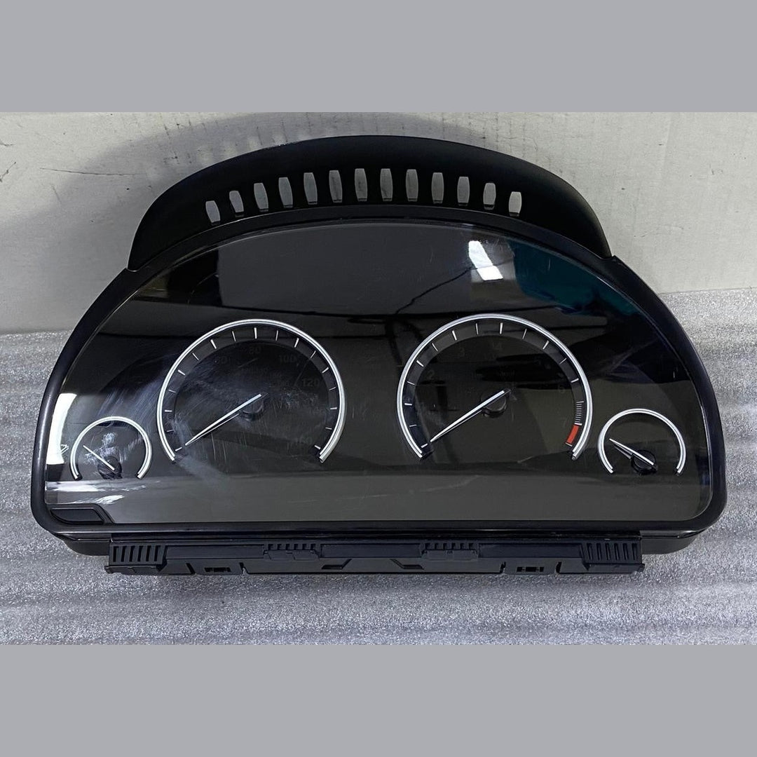 OEM BMW F10 F11 535i INSTRUMENT CLUSTER SPEEDOMETER 9363243
