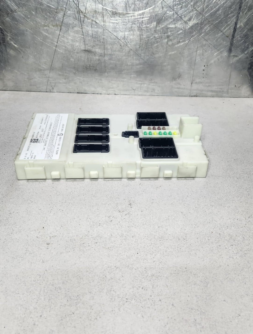 2014-2018 BMW i3 Body Control Module 6808573 i3 X1 X5 and 2014-2019 Mini Cooper