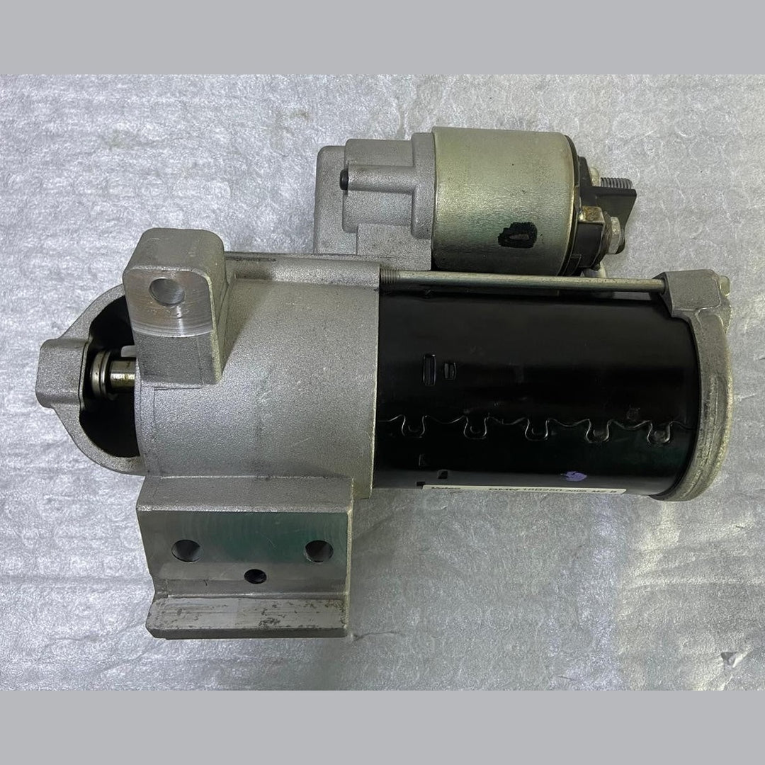 OEM BMW F30 F31 LCI 2.0 B48 B46 ENGINE STARTER MOTOR 8643641