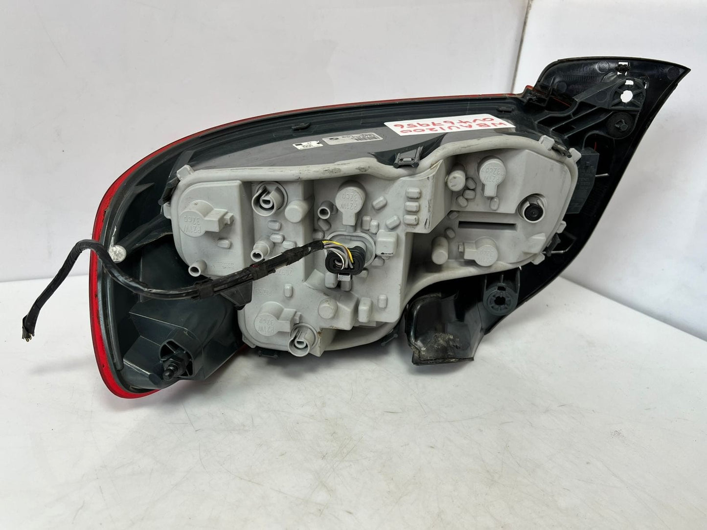 2014-19 BMW 2' F22 F23 PASSENGER SIDE REAR TAIL LIGHT LEFT SIDE 7295423-09 RHD