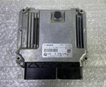 Bild in die Galerieansicht laden, OEM BMW 3 F30 F35 F31 B47 ENGINE CONTROL MODULE ECU ONLY DDE 8470176 BOSCH