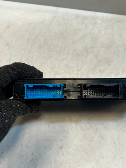 2010-2017 BMW X3 F25 Comfort Control Unit Body Module Junction Box 9267537