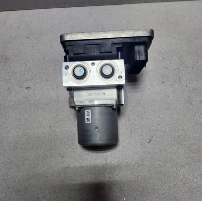 2020 BMW 530e Abs Pump 5A28346 5 Series G30 G31 OEM