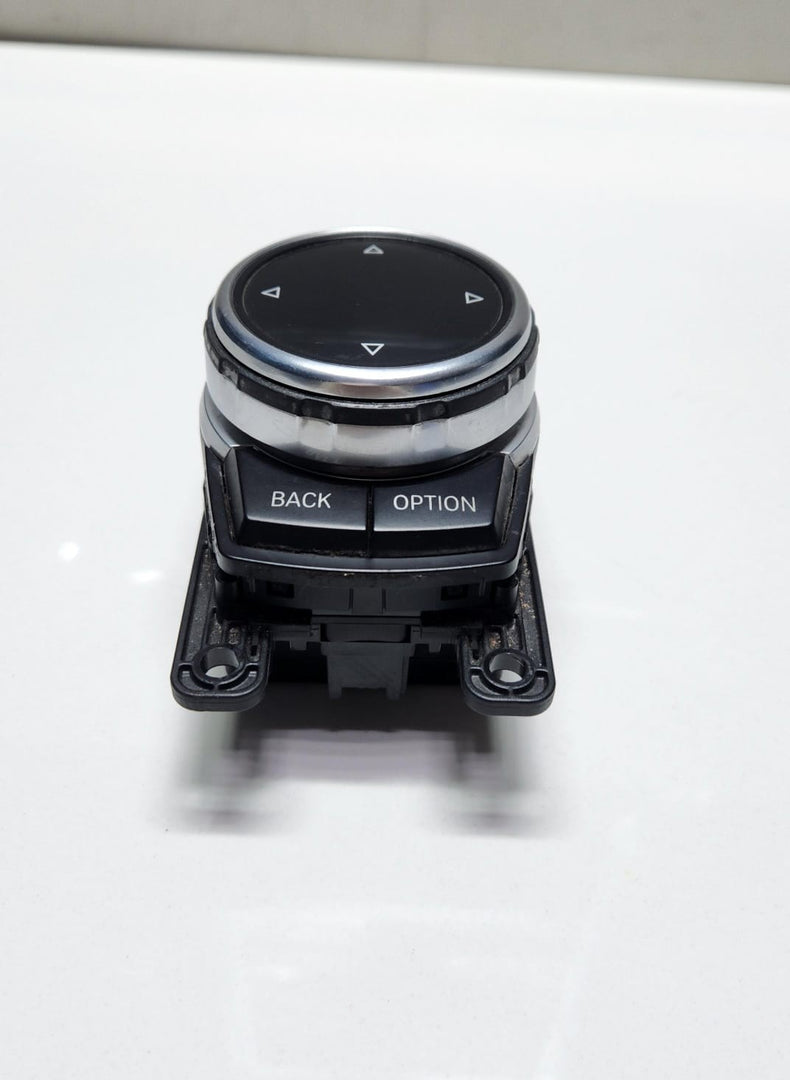 2014-2018 BMW X5 iDrive Touch Controller 9320289 F01 F10 F15 F20 F30 F45 OEM