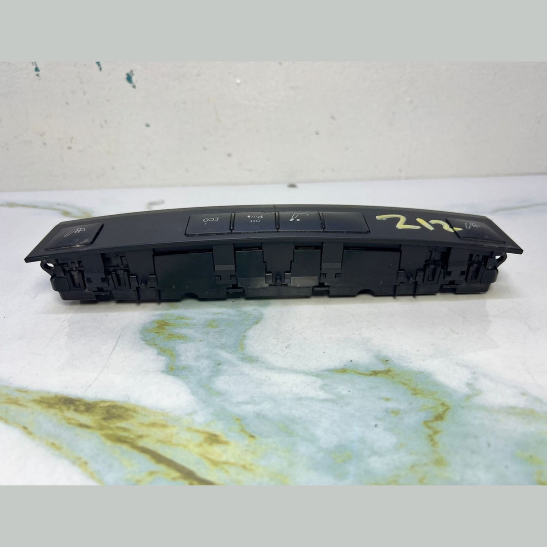 Mercedes Switch Block Controller Buttons A2128209710 W212 E-Class