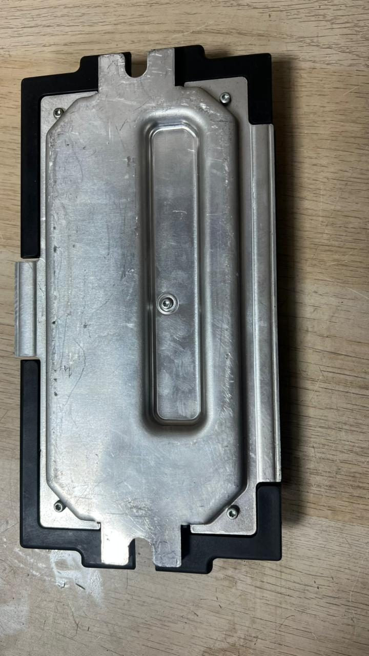 BMW 2008-2009 BMW 128i Footwell Light Control Module 9197161 FRM E82 E88 2D